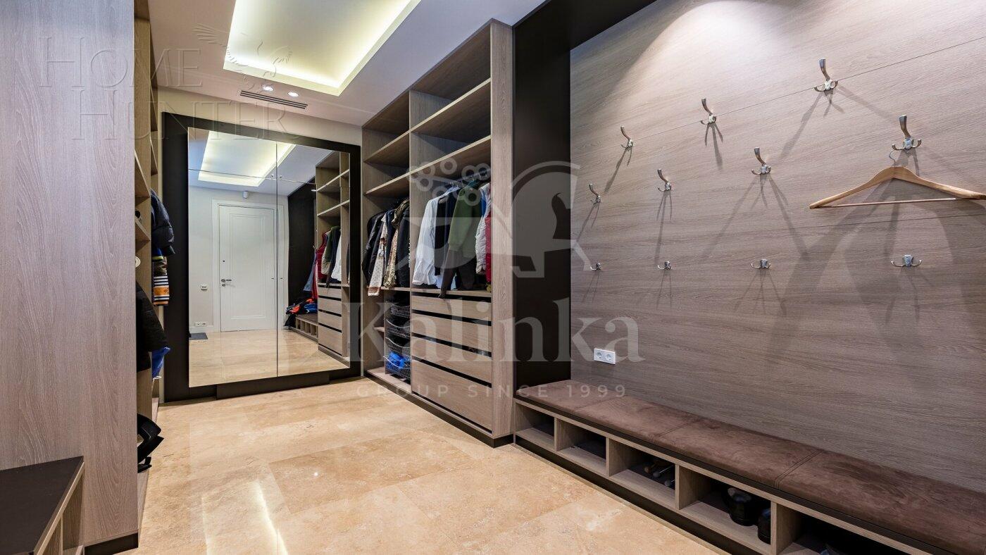 2-этажный коттедж 1 150 м² с отделкой