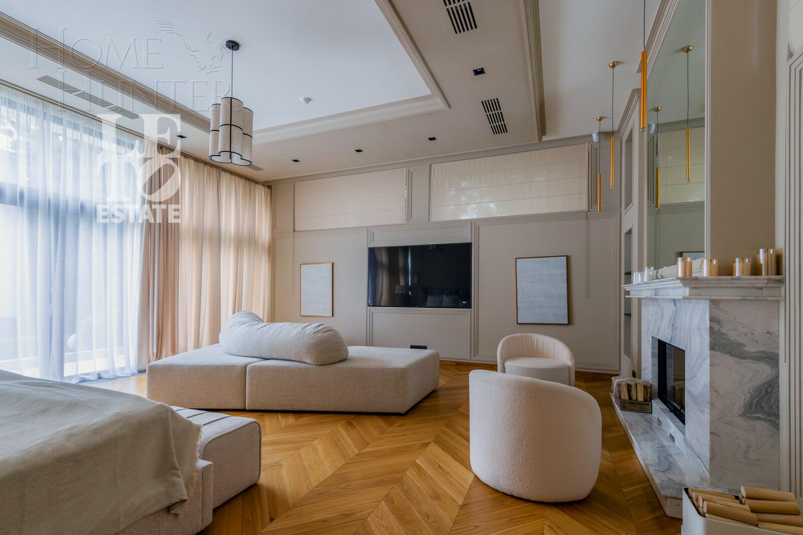 2-этажный коттедж 2 430 м² с отделкой