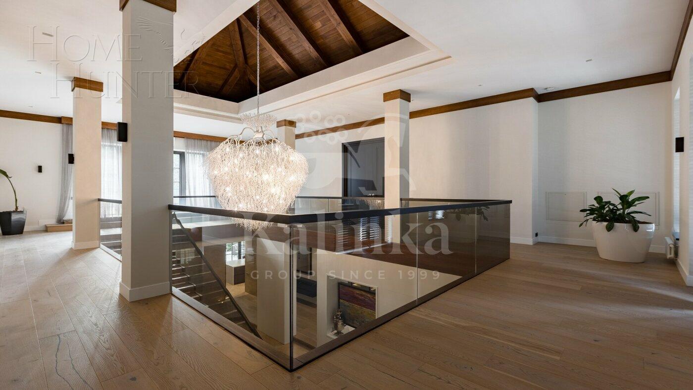 2-этажный коттедж 1 150 м² с отделкой