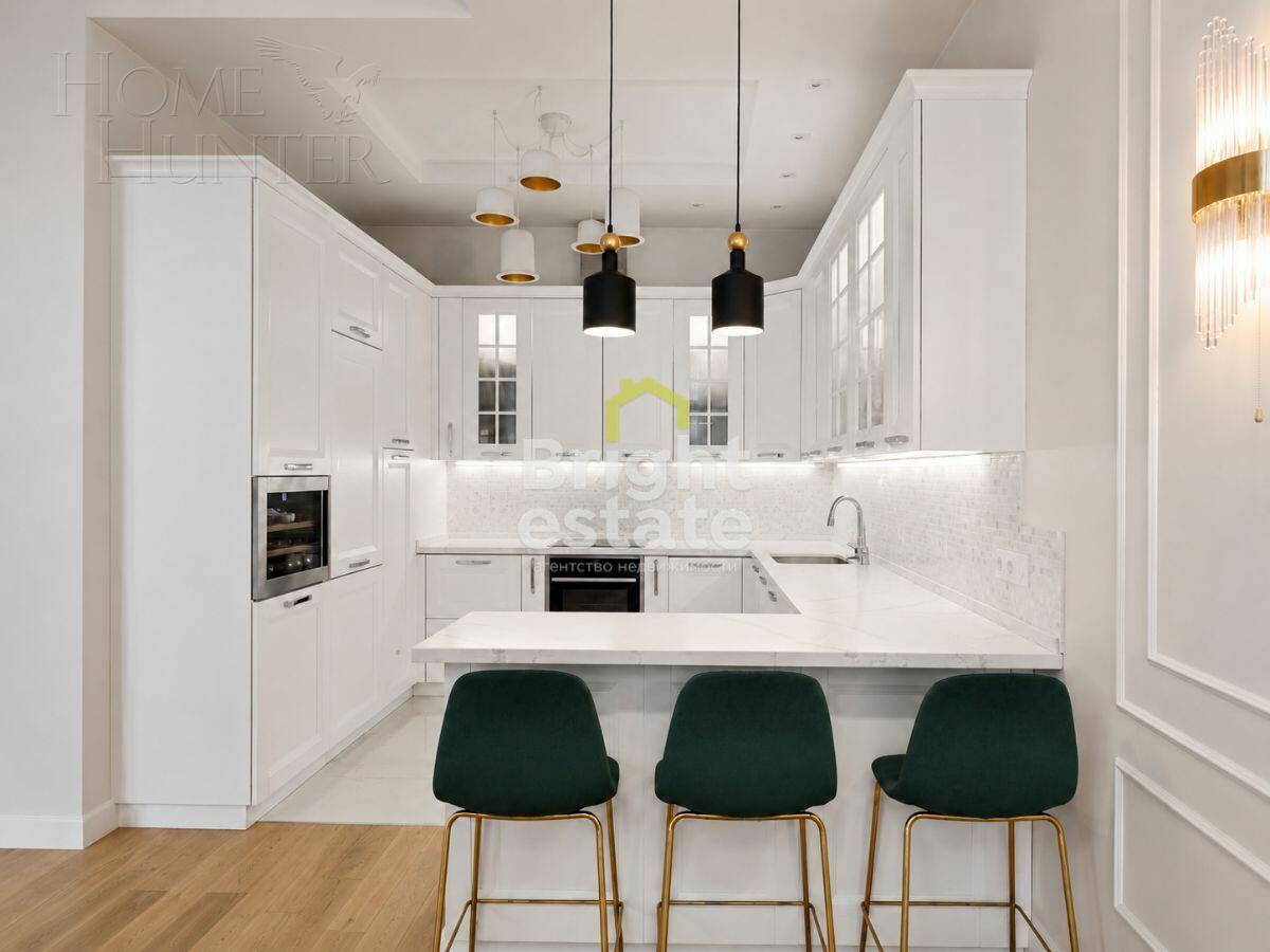 2-этажный таунхаус 240 м² с отделкой