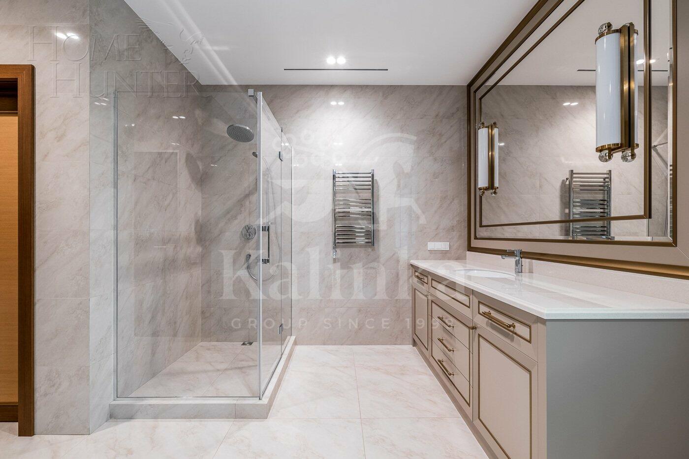 2-этажный коттедж 654.7 м² с отделкой