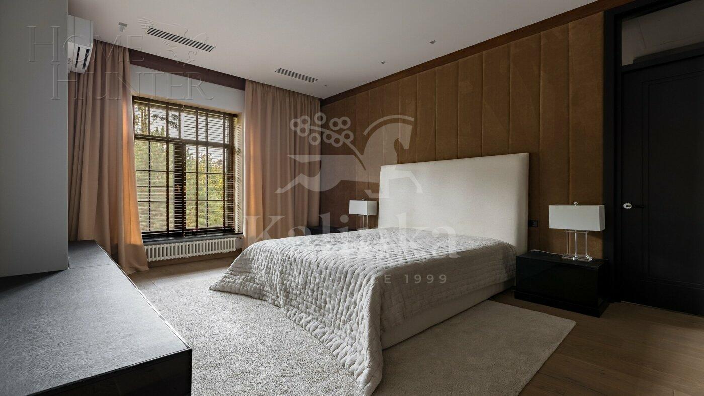 2-этажный коттедж 1 150 м² с отделкой