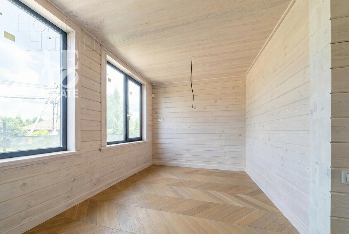 2-этажный коттедж 255 м² с отделкой