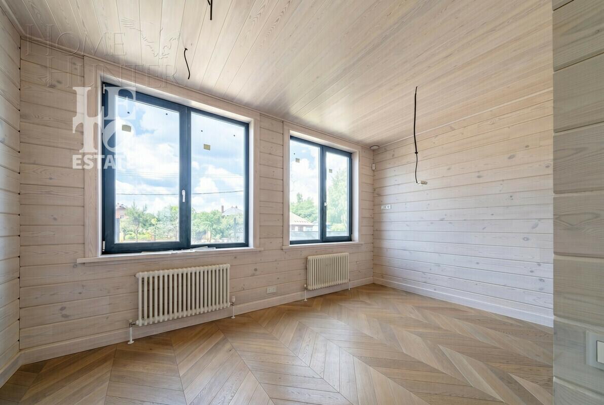 2-этажный коттедж 255 м² с отделкой