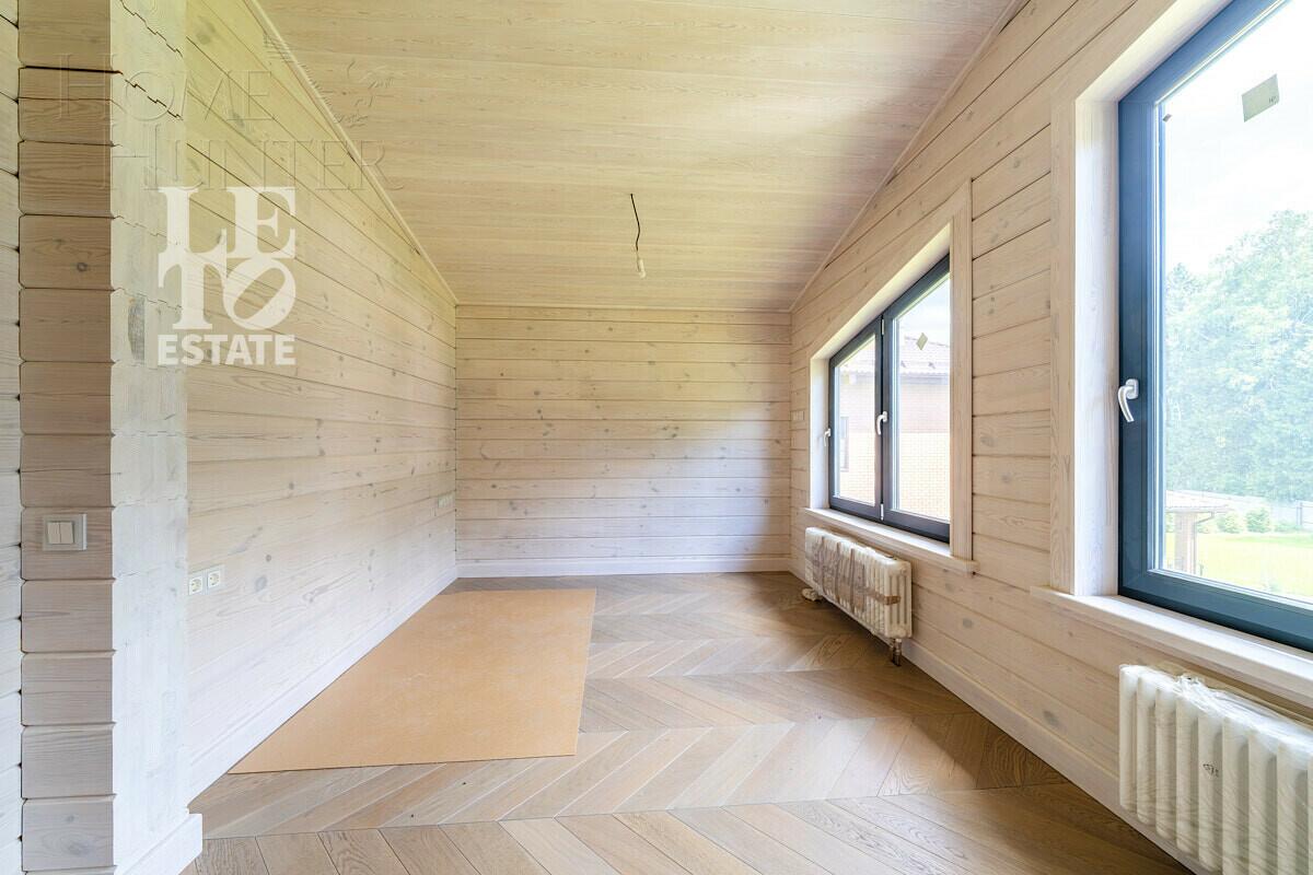2-этажный коттедж 255 м² с отделкой