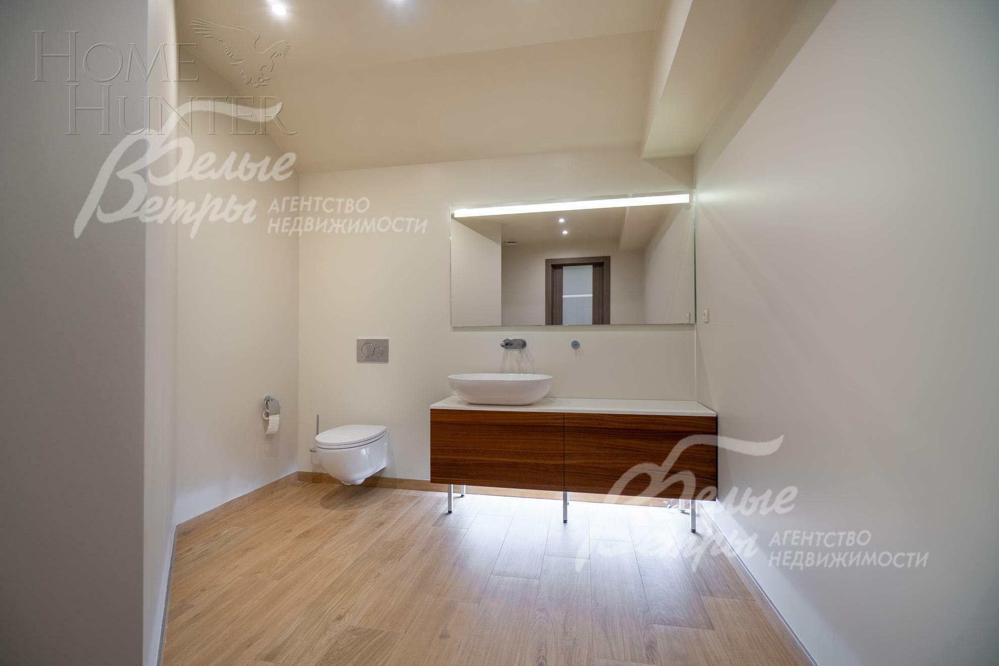 3-этажный коттедж 850 м² с отделкой