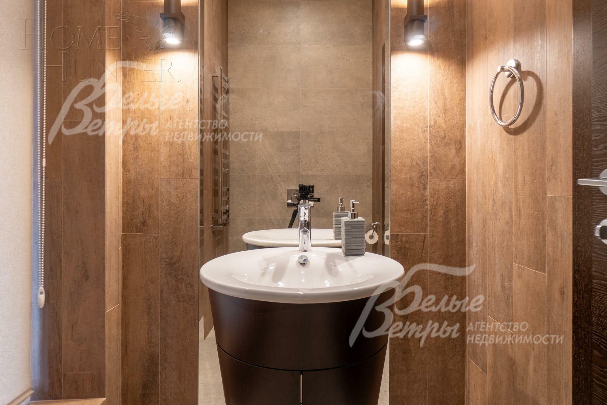3-этажный коттедж 850 м² с отделкой