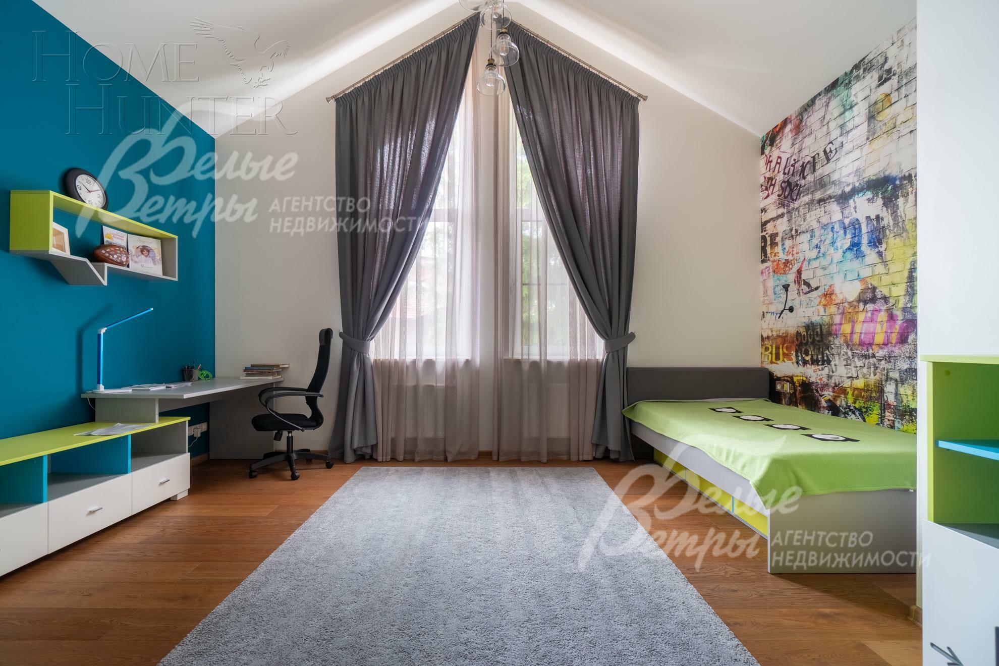 3-этажный коттедж 850 м² с отделкой