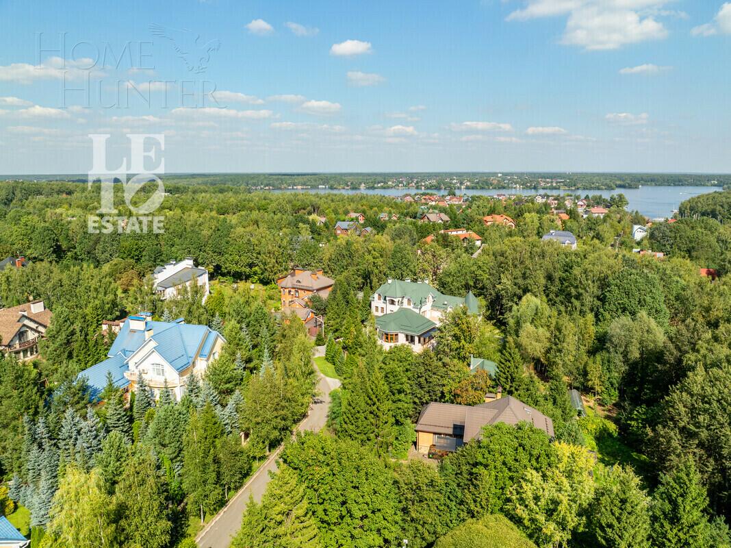 2-этажный коттедж 648 м² с отделкой