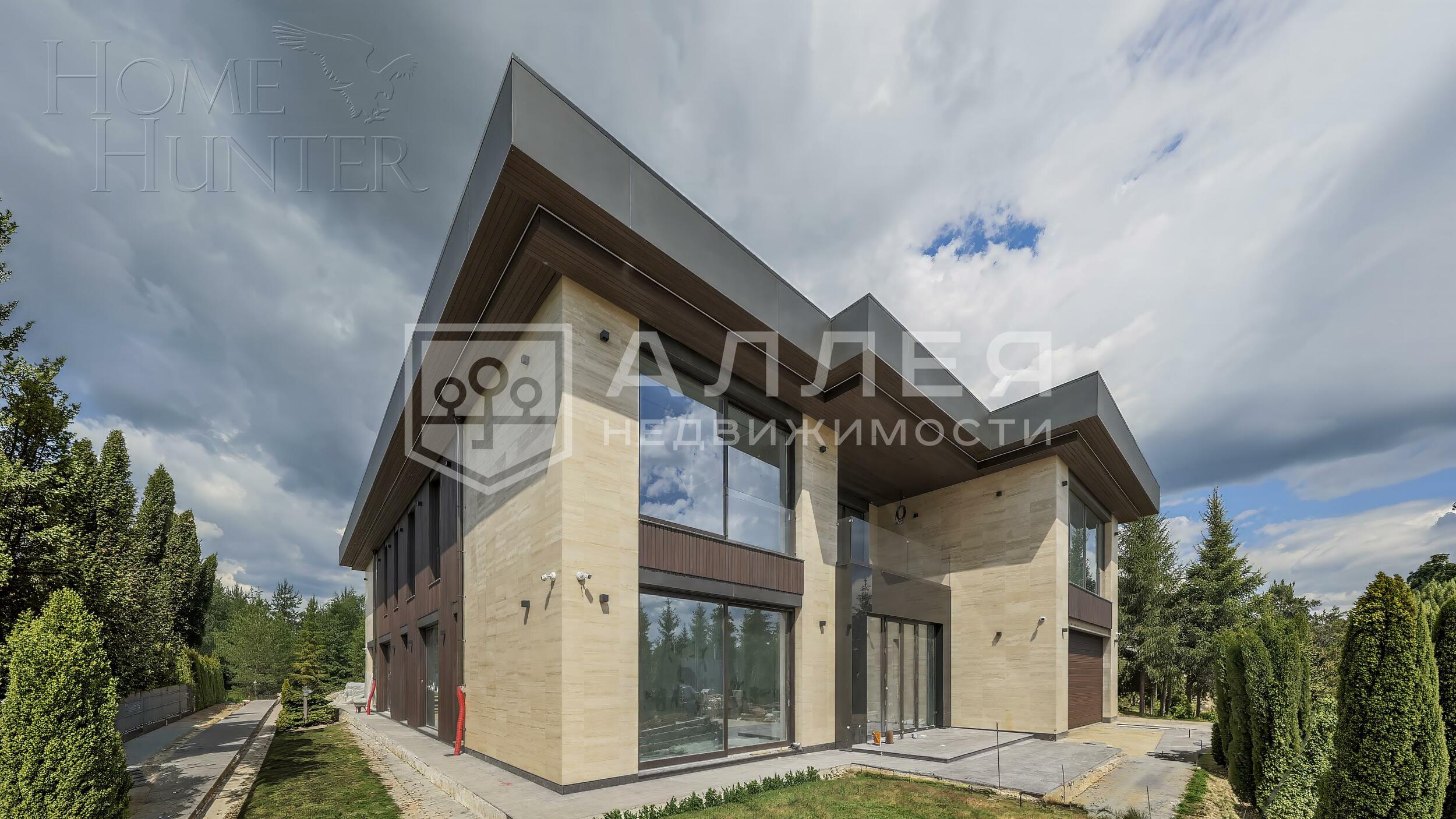 2-этажный коттедж 1 250 м² без отделки