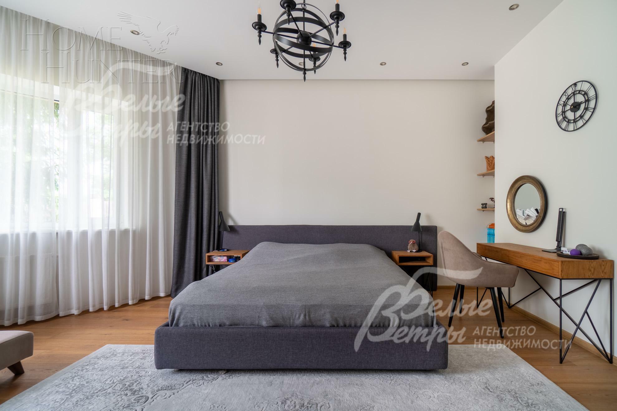 3-этажный коттедж 850 м² с отделкой