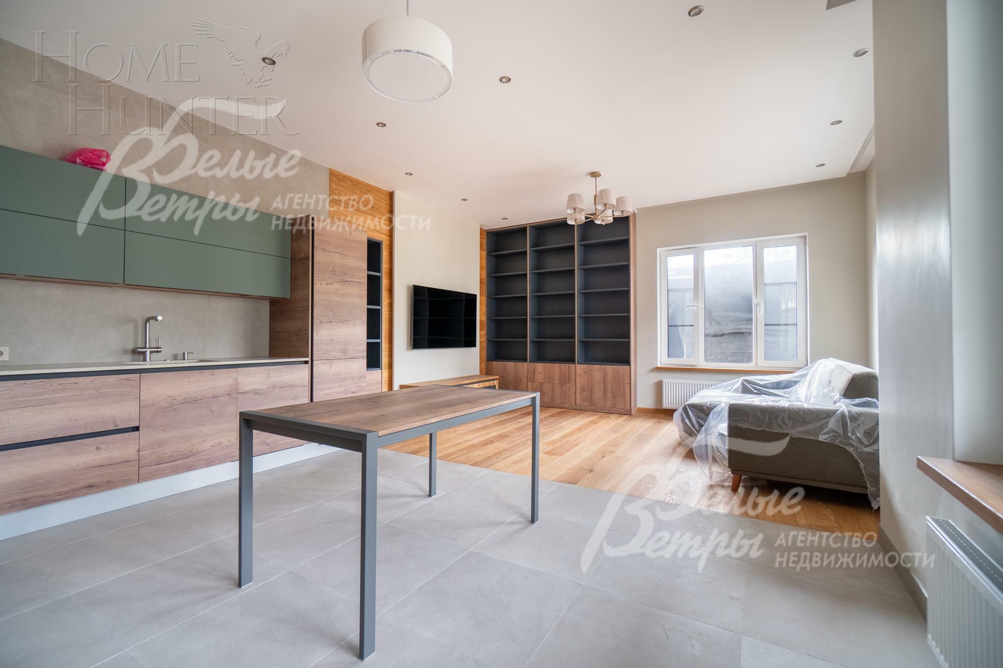 3-этажный коттедж 850 м² с отделкой