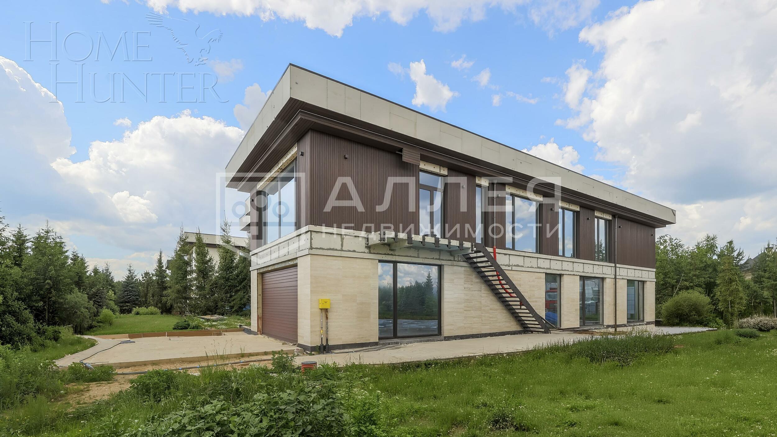 2-этажный коттедж 1 250 м² без отделки