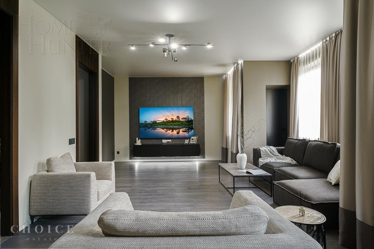 2-этажный таунхаус 400 м² с отделкой