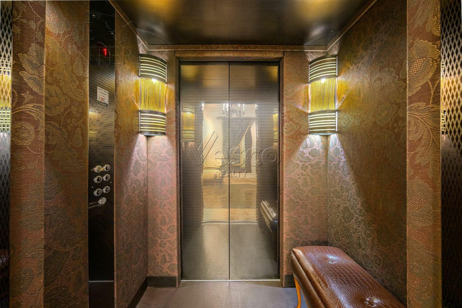 3-этажный коттедж 2 400 м² с отделкой