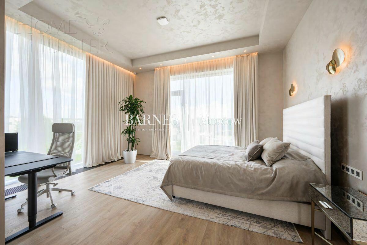 2-этажный коттедж 1 500 м² с отделкой