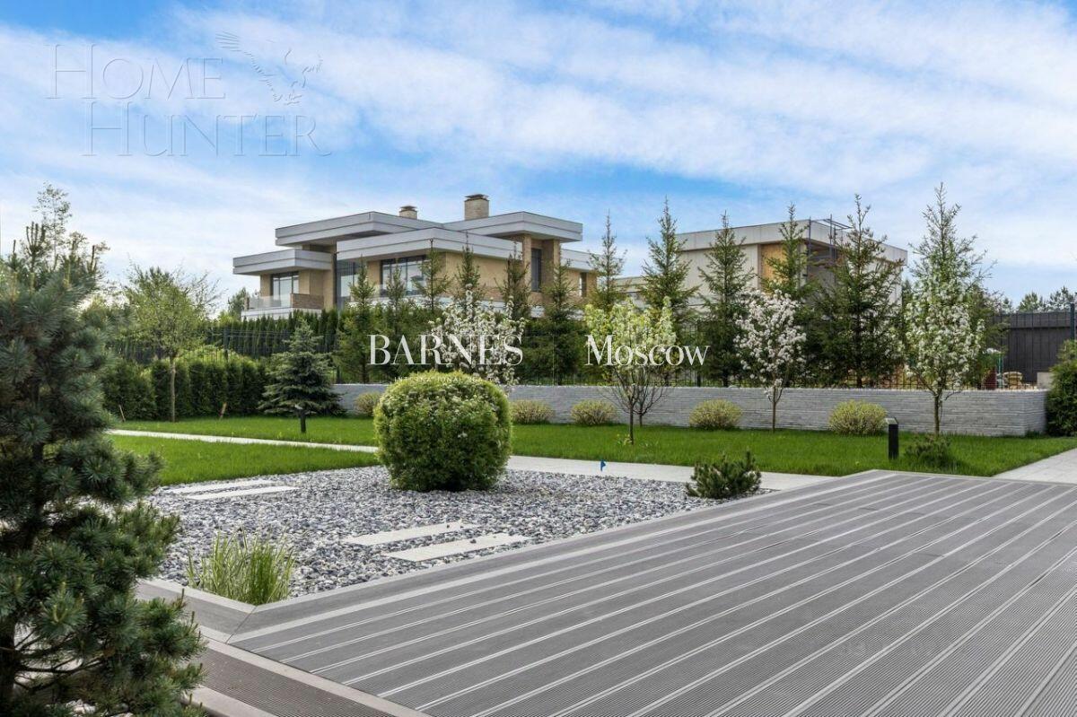 2-этажный коттедж 917.3 м² с отделкой