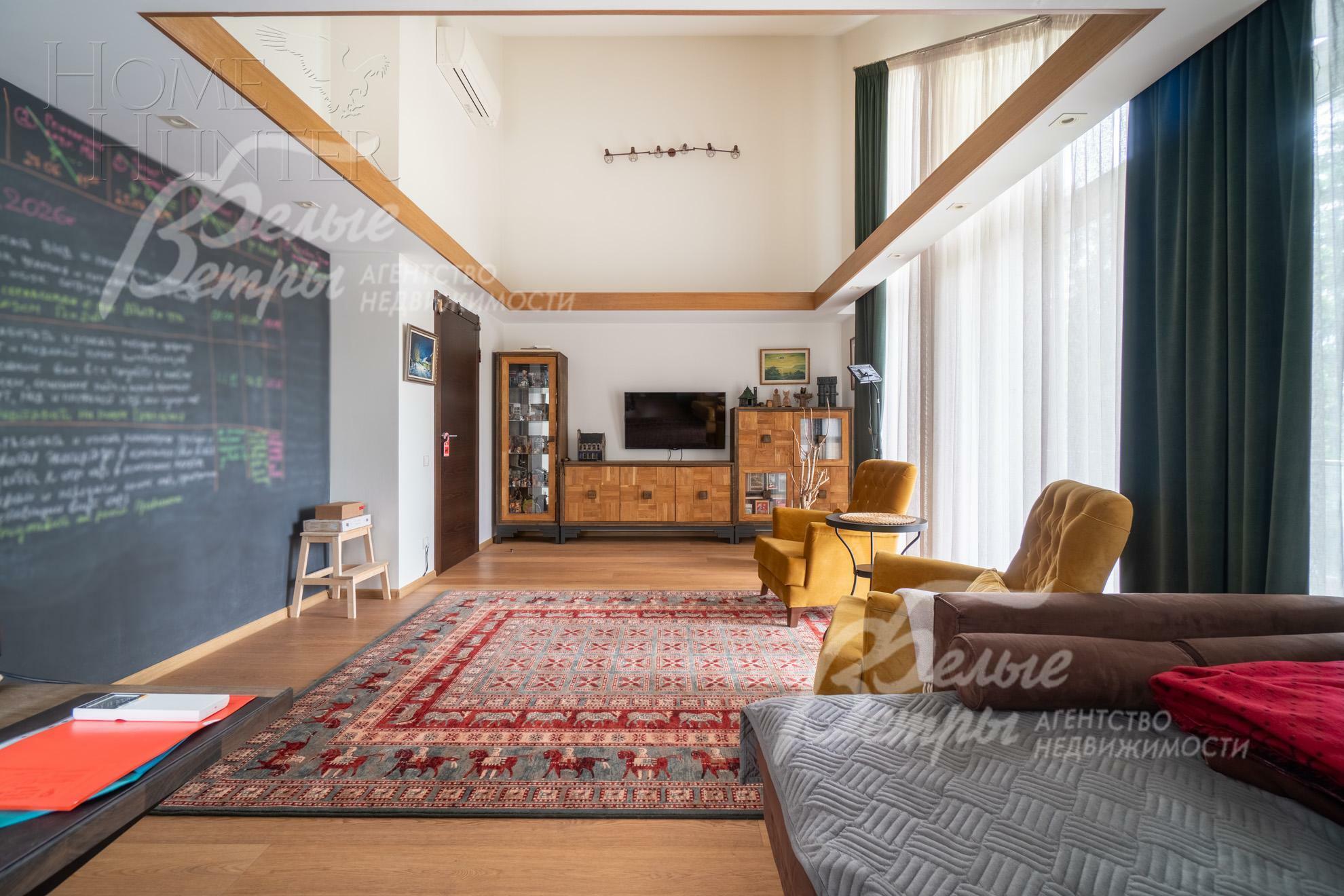 3-этажный коттедж 850 м² с отделкой