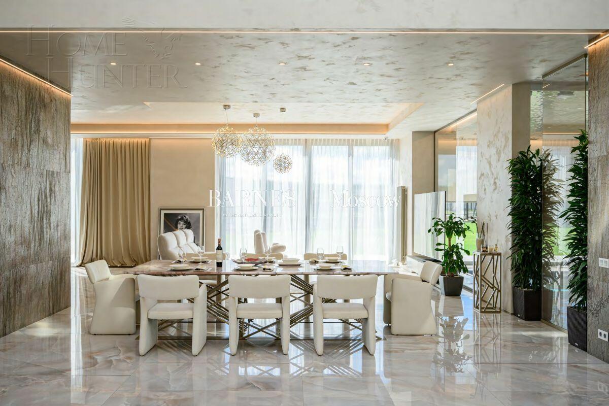 2-этажный коттедж 1 500 м² с отделкой