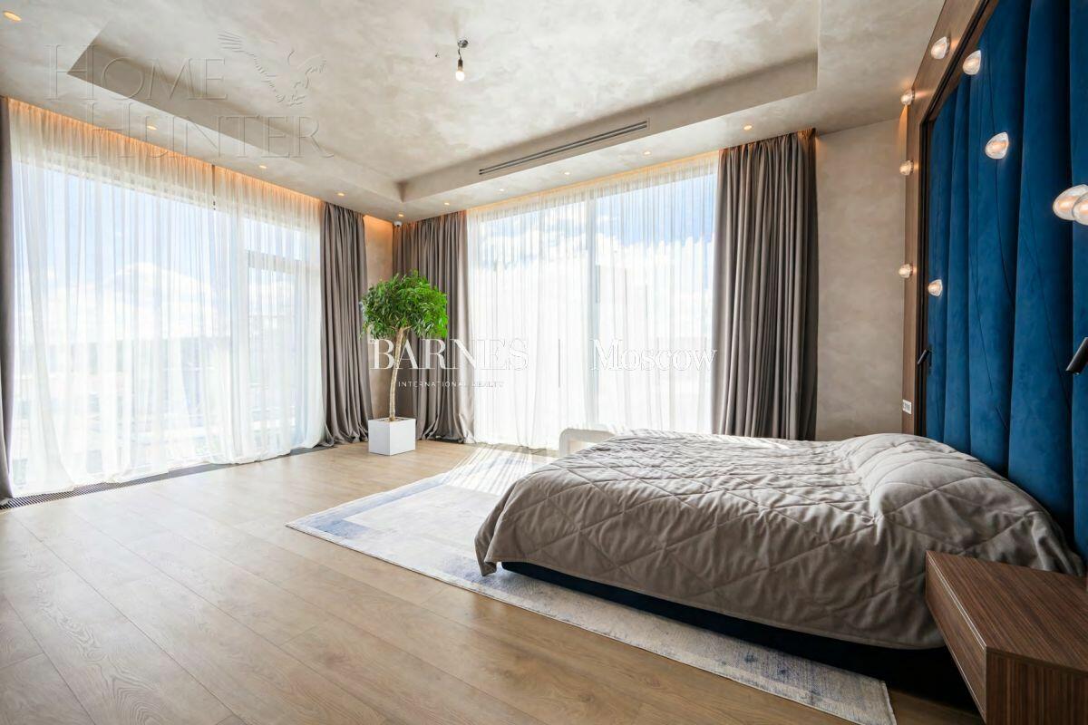 2-этажный коттедж 1 500 м² с отделкой