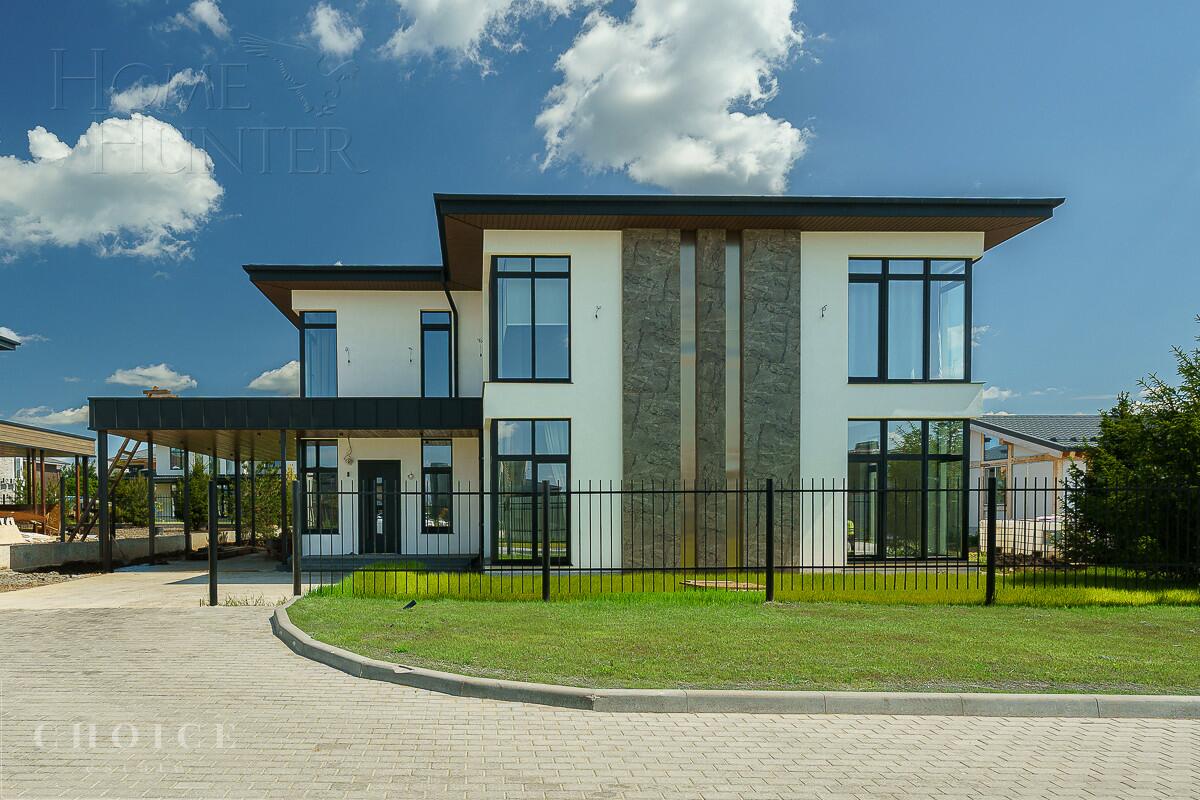 2-этажный коттедж 245 м² с отделкой