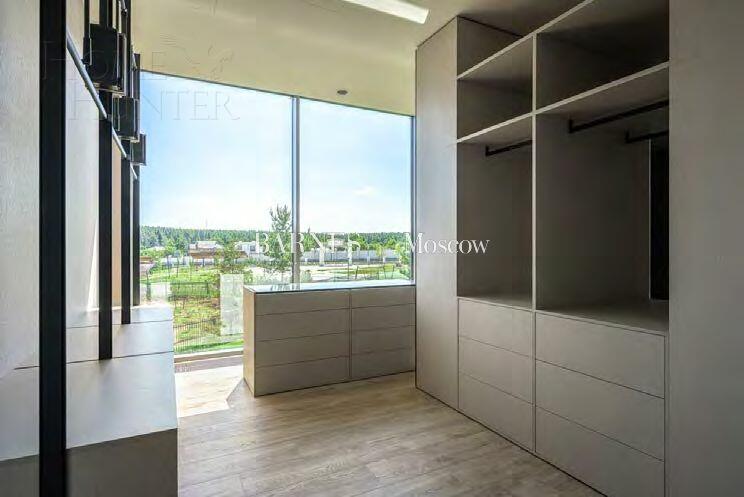 2-этажный коттедж 1 500 м² с отделкой