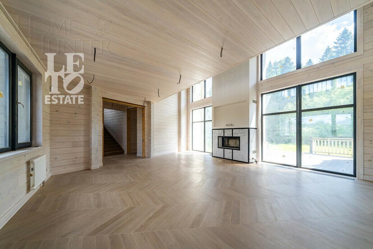 2-этажный коттедж 255 м² с отделкой