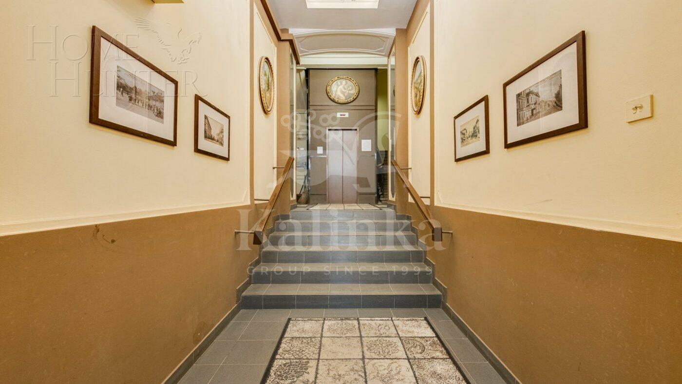 2-УРОВНЕВАЯ КВАРТИРА С ОТДЕЛКОЙ 315 М² НА 4 ЭТАЖЕ