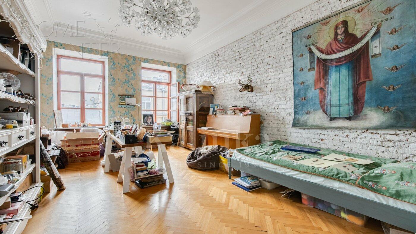 2-УРОВНЕВАЯ КВАРТИРА С ОТДЕЛКОЙ 315 М² НА 4 ЭТАЖЕ