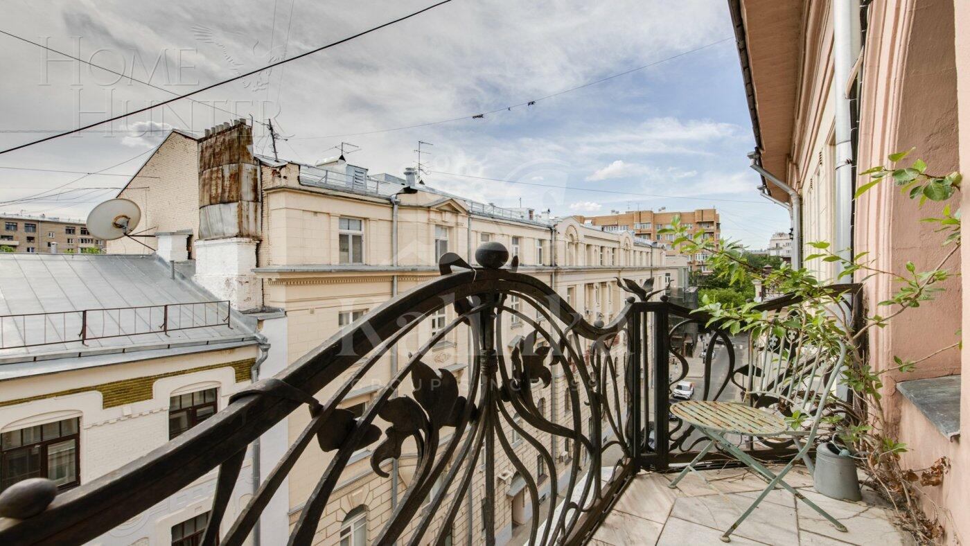 2-УРОВНЕВАЯ КВАРТИРА С ОТДЕЛКОЙ 315 М² НА 4 ЭТАЖЕ