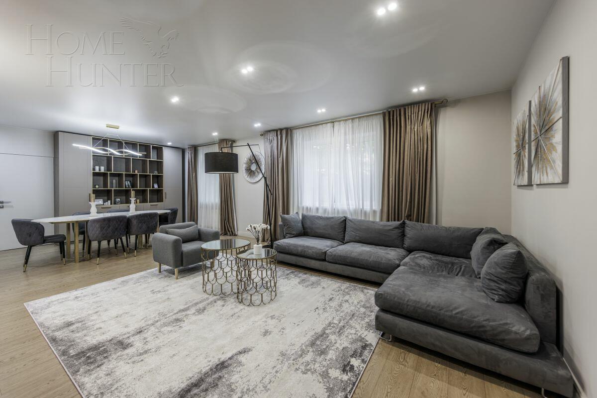 2-этажный коттедж 285 м² с отделкой