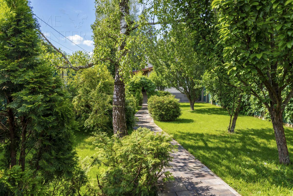 2-этажный коттедж 285 м² с отделкой