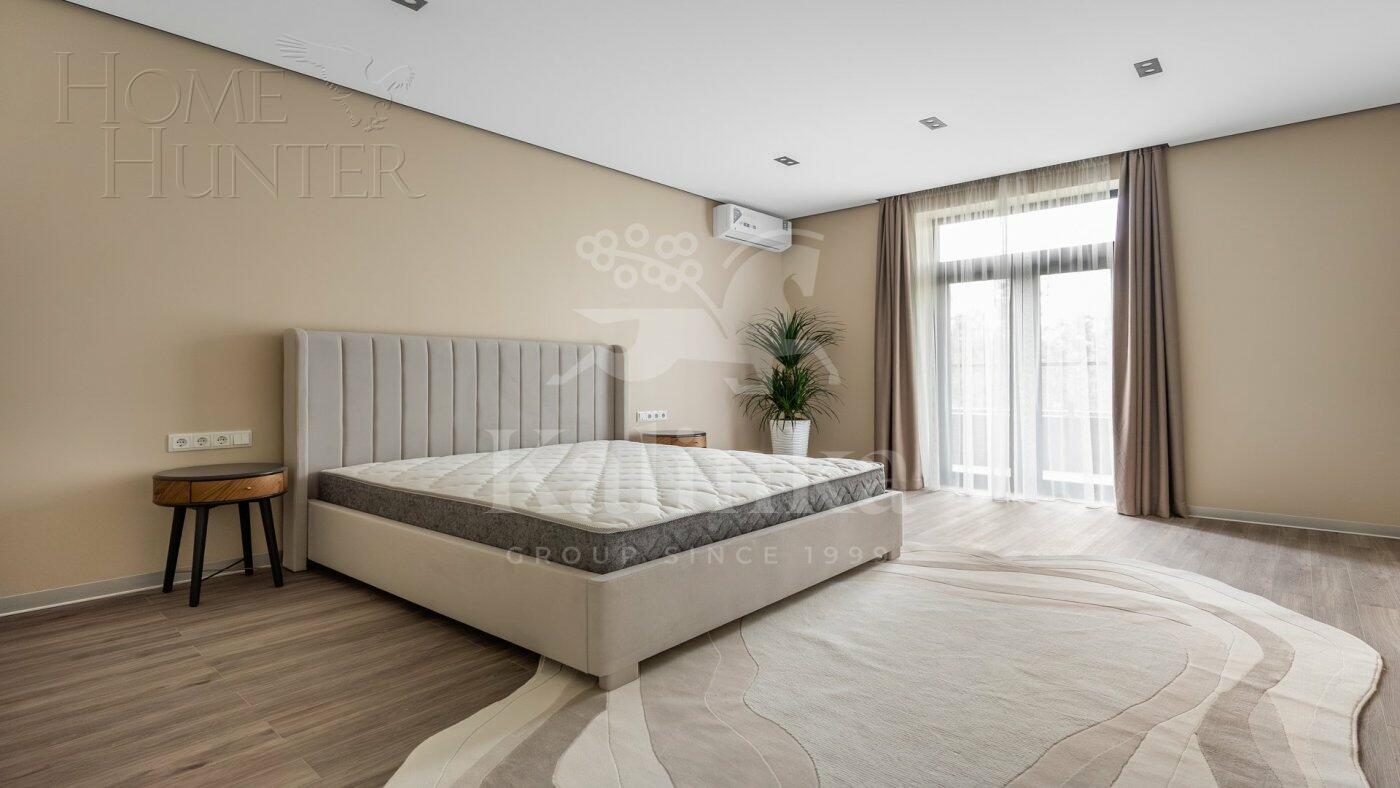 2-этажный коттедж 540.5 м² с отделкой