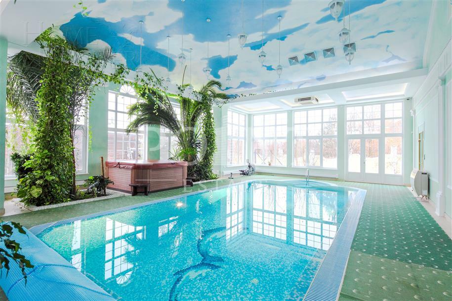 2-этажный коттедж 800 м² с отделкой