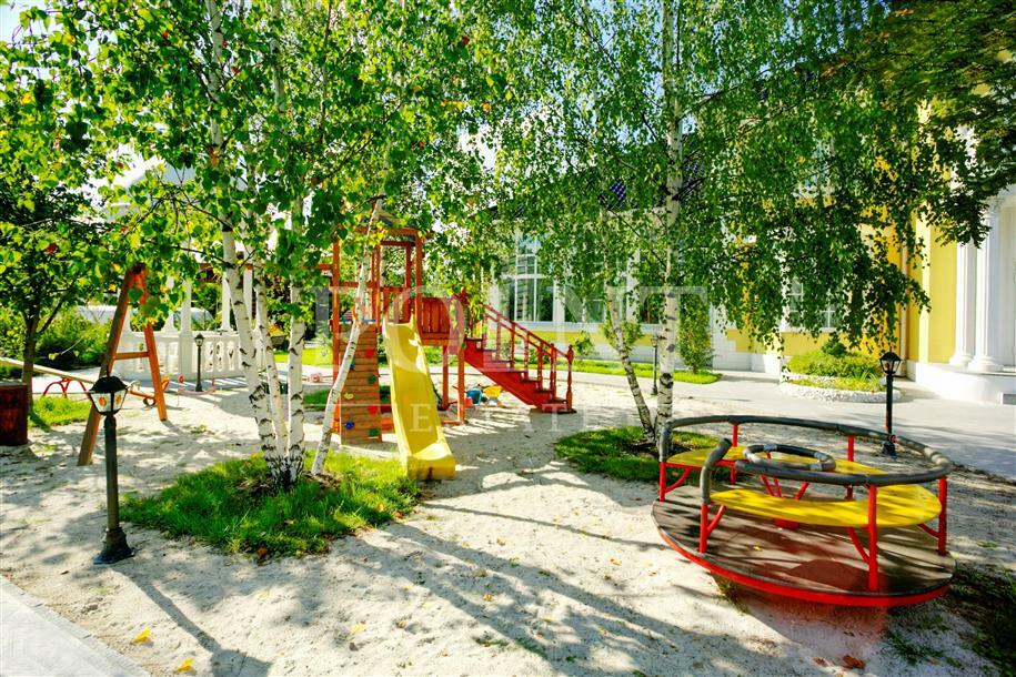 2-этажный коттедж 800 м² с отделкой