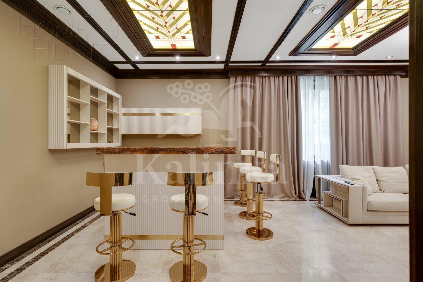 2-этажный коттедж 1 800 м² с отделкой