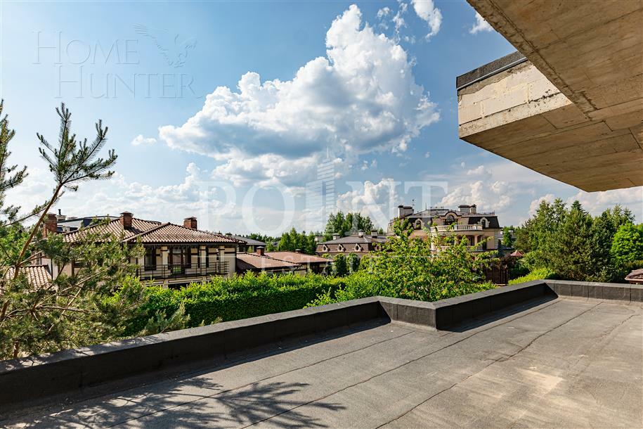 3-этажный коттедж 1 220 м² без отделки