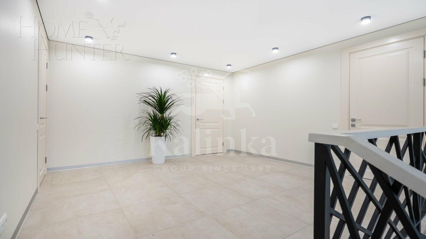 2-этажный коттедж 481.1 м² с отделкой