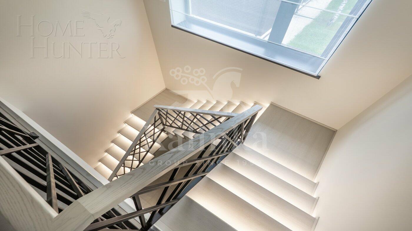 2-этажный коттедж 481.1 м² с отделкой