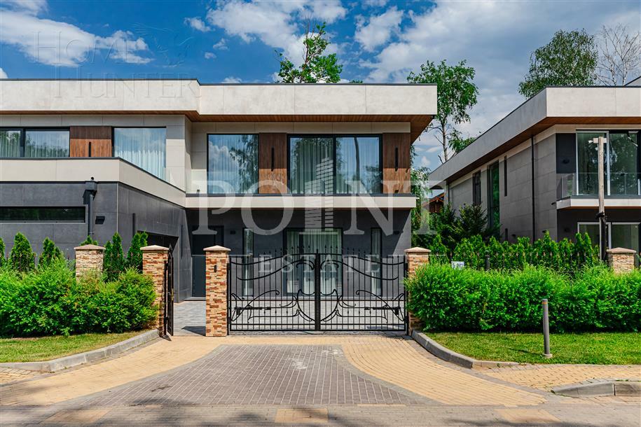 2-этажный коттедж 507.3 м² с отделкой