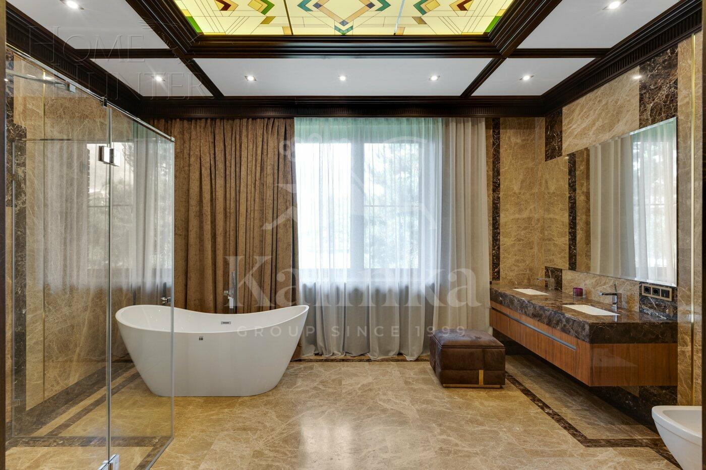 2-этажный коттедж 1 800 м² с отделкой