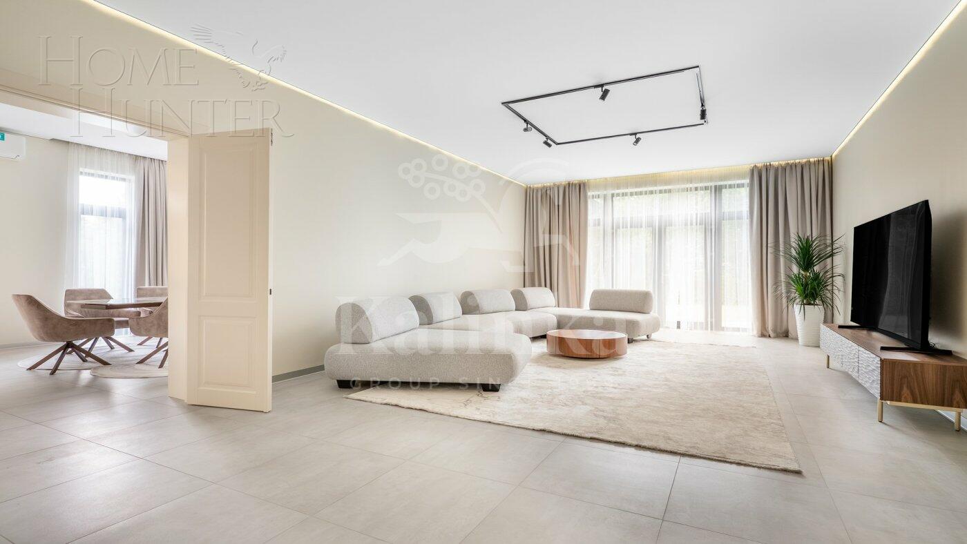 2-этажный коттедж 540.5 м² с отделкой