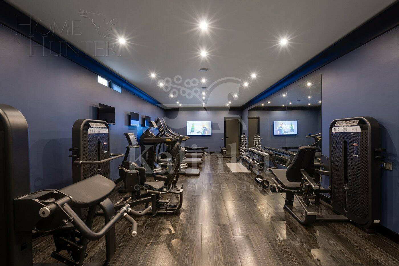 2-этажный коттедж 1 800 м² с отделкой