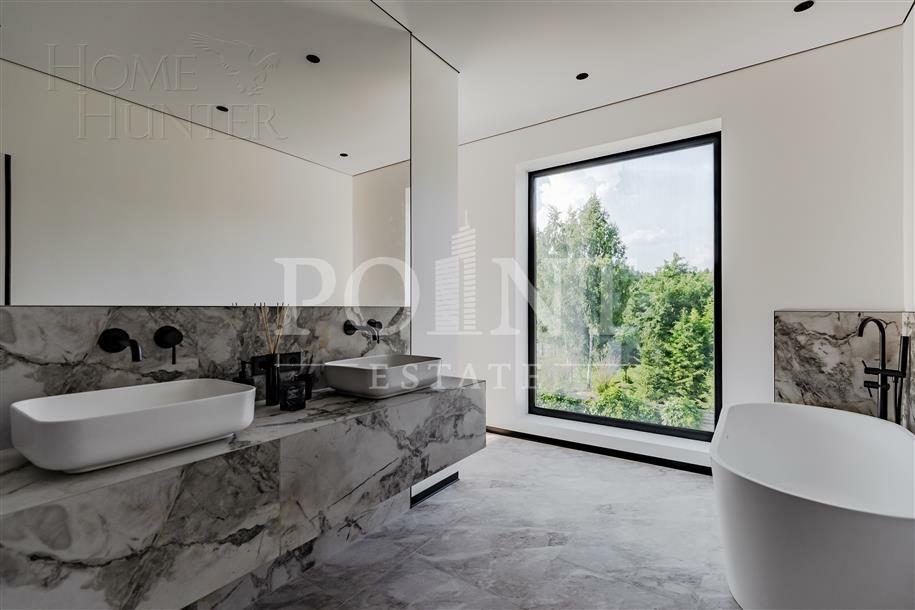 2-этажный коттедж 340 м² с отделкой