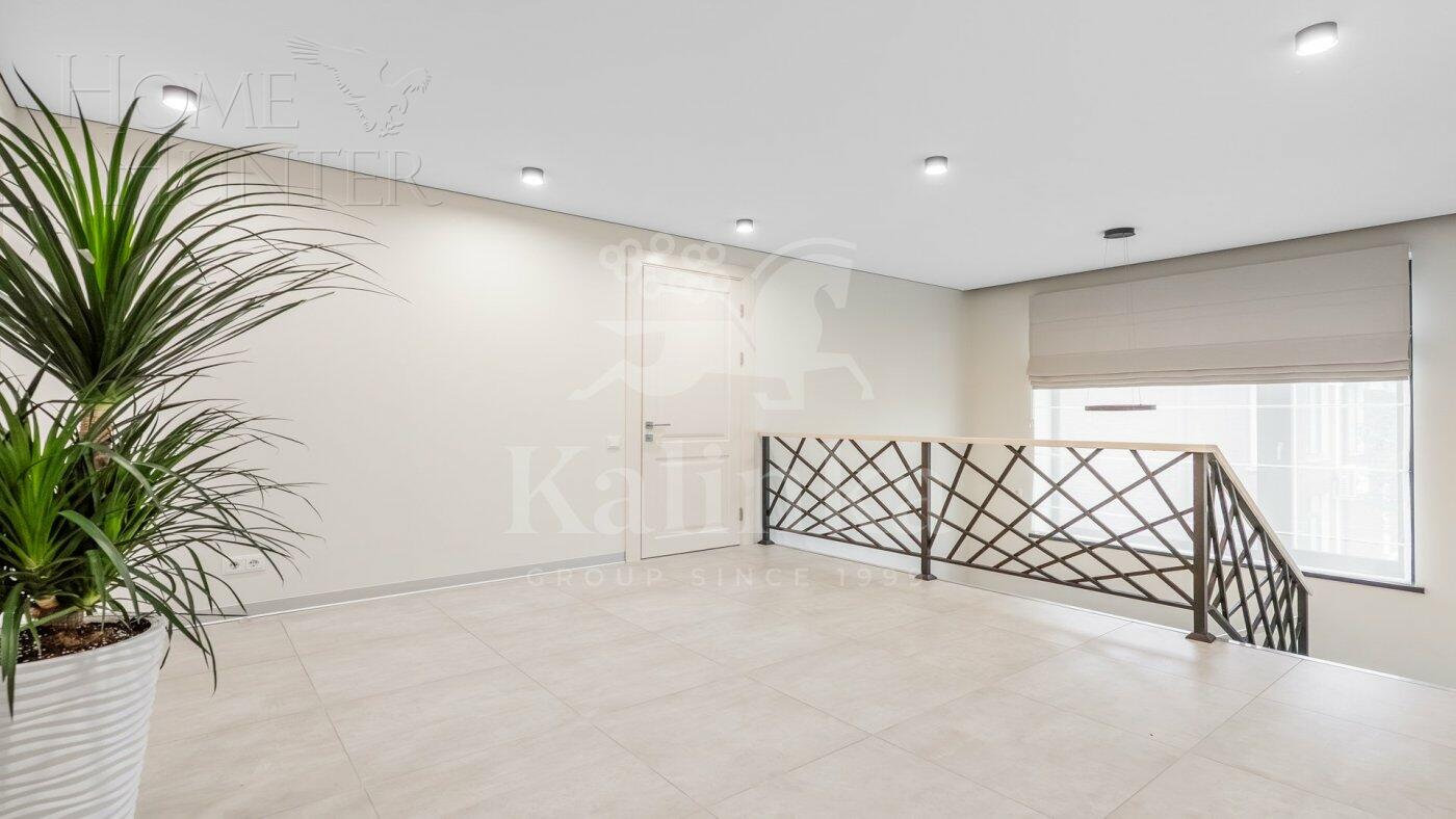 2-этажный коттедж 481.1 м² с отделкой