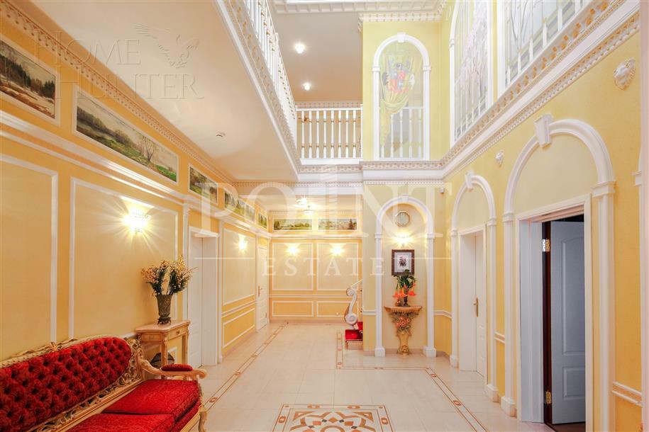 2-этажный коттедж 800 м² с отделкой