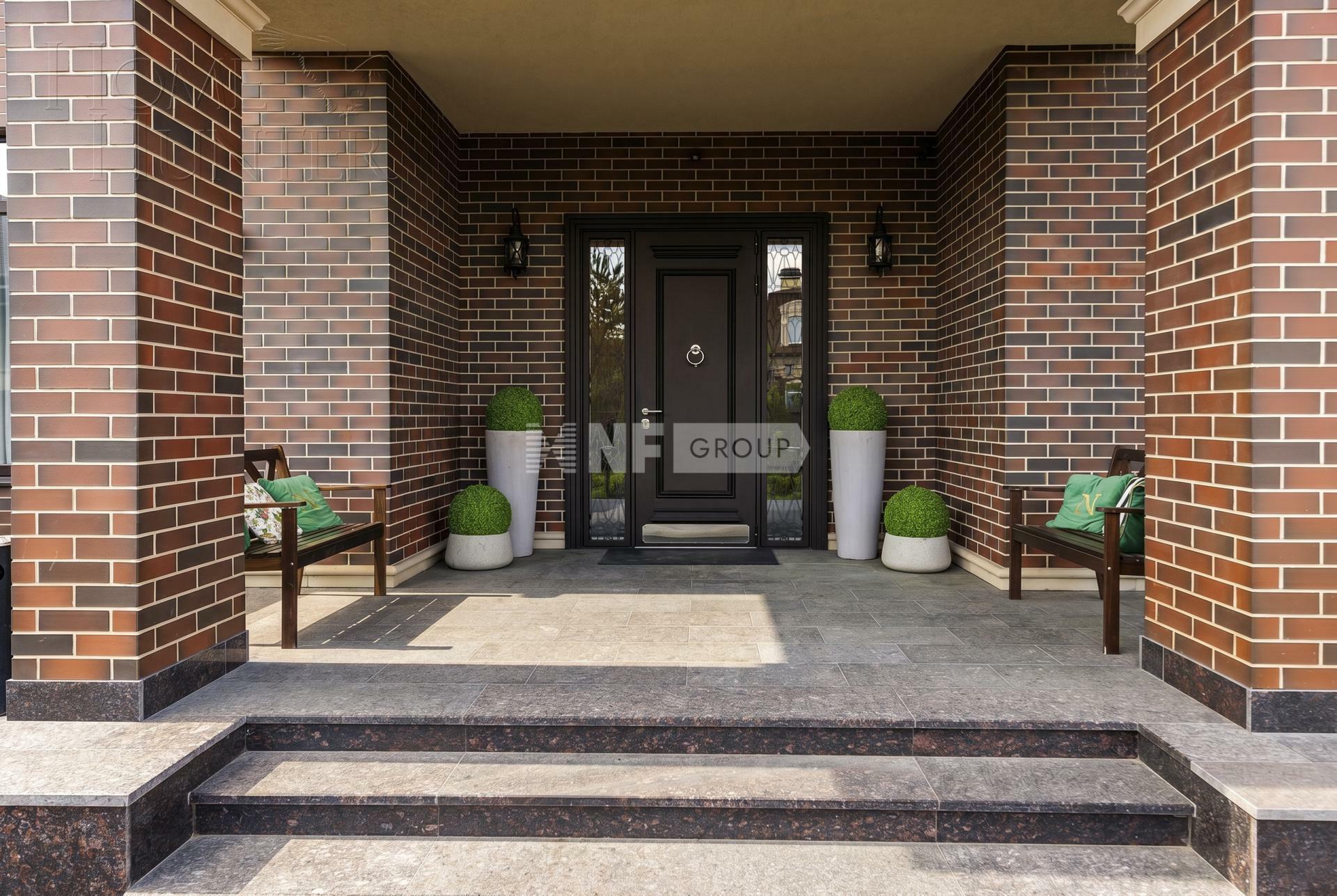 2-этажный коттедж 400 м² с отделкой
