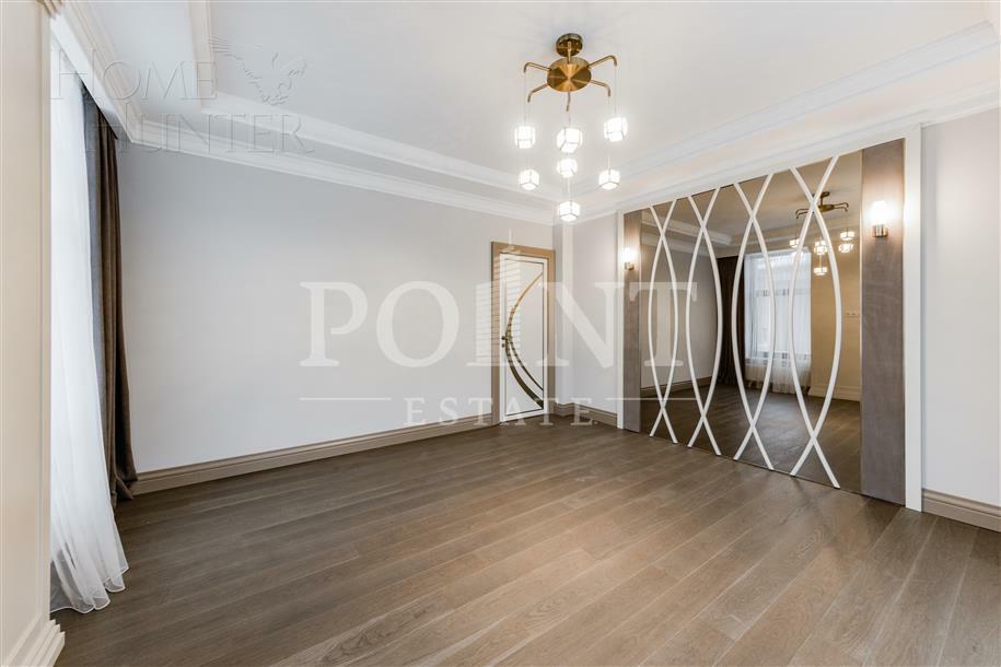 2-этажный коттедж 400 м² с отделкой