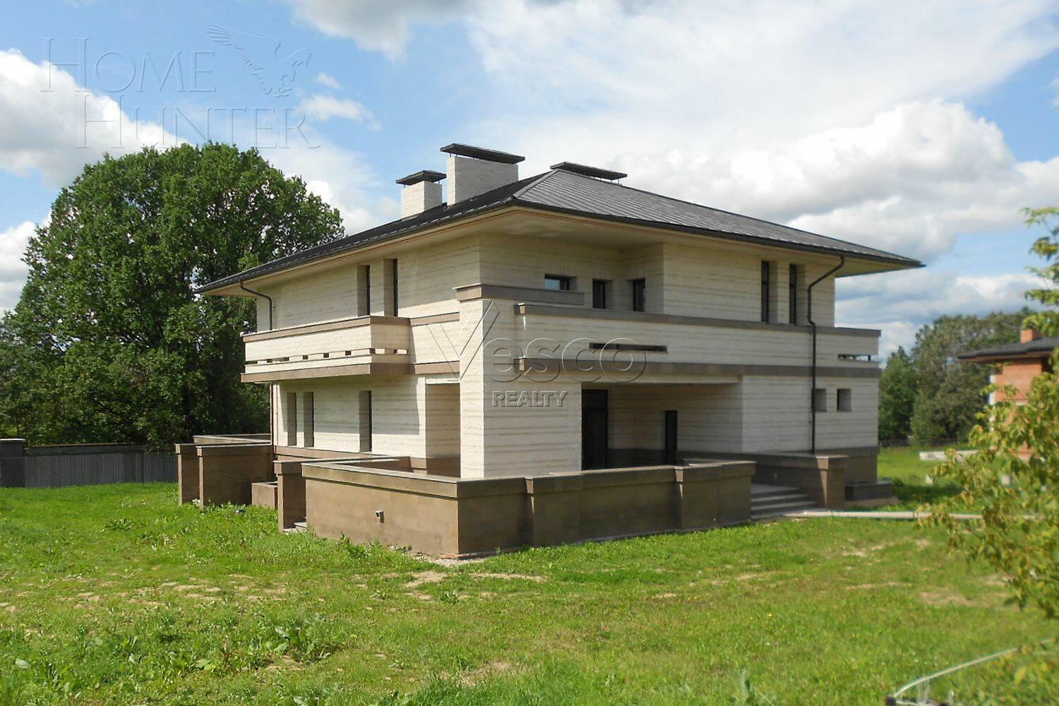 2-этажный коттедж 1 028.6 м² без отделки