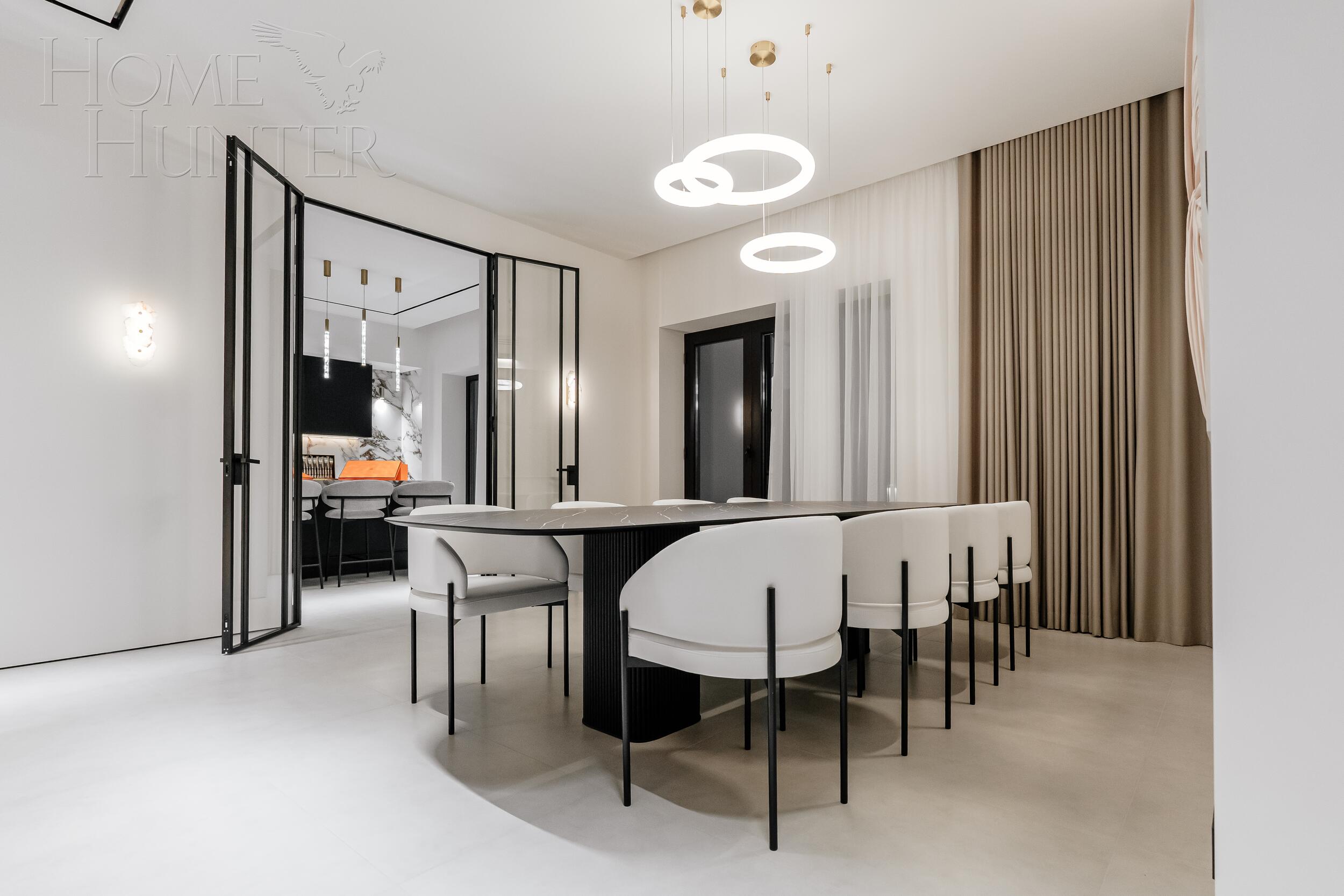 2-этажный коттедж 1 270 м² без отделки